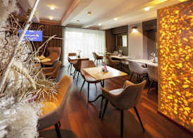 Mama's Design & Boutique Hotel 3
