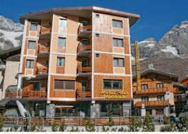 HOTEL SPORTING 5