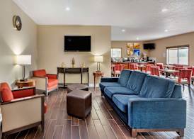 Comfort Inn Muscatine near Hwy 61 3