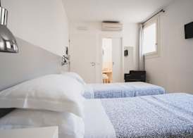 Casa Fola - City Centre Rooms 5