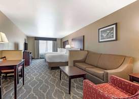 Best Western Plus Burleson Inn & Suites 4