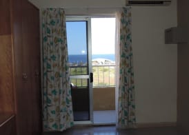 Qawra Point Holiday Complex 4
