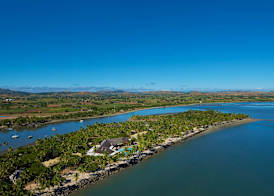 DoubleTree Resort by Hilton Fiji - Sonaisali Island 3