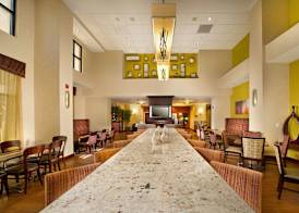 Hampton Inn & Suites San Antonio-Airport 5