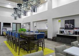 Hampton Inn & Suites Irvine/Orange County Airport 3