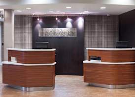 Courtyard by Marriott Pensacola 2
