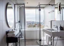 Radisson RED Helsinki 5