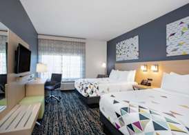 La Quinta Inn & Suites by Wyndham Manassas, VA- Dulles Airport 4