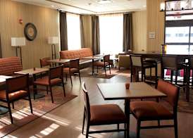 Hampton Inn Burlington, WI 5
