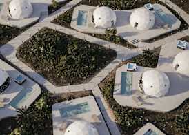 Emerald Oasis Glampotel 3