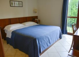 Tenuta Larenzania 5