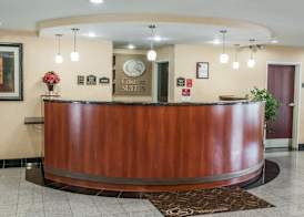 Comfort Suites near Indianapolis Airport 3