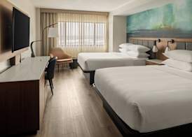Oshkosh Marriott Waterfront Hotel & Convention Center 4