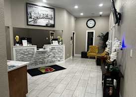 Super 8 by Wyndham Marion 2
