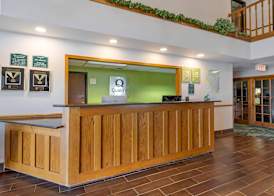 Quality Inn & Suites Stoughton - Madison South 2