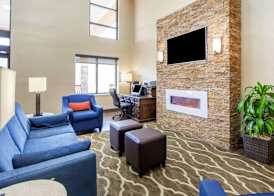 Comfort Inn at Royal Blue 5