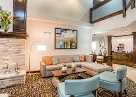 Comfort Suites Lebanon 2