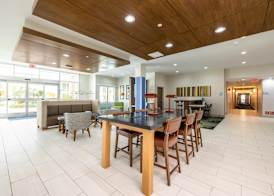 Holiday Inn Express & Suites SAN JOSE – SILICON VALLEY by IHG 2