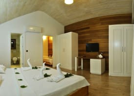 Apella Hotel 3