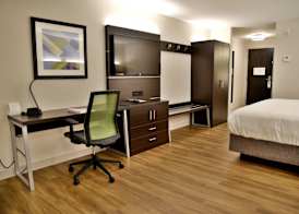 Holiday Inn Express & Suites GATINEAU - OTTAWA by IHG 3