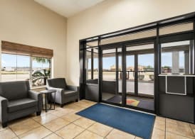Super 8 by Wyndham Gulfport Airport NW/Near Biloxi 4