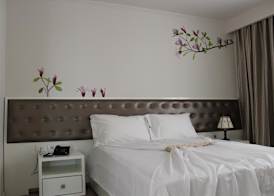 SELECT CITY CENTER HOTEL 5