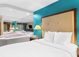 Best Western Baraboo Inn 3