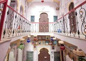 Nukkad Guest House Near Lake Pichola 4