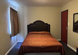 Miller Hotel 2