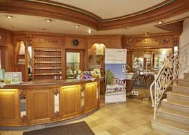 Flair Hotel Weinstube Lochner 5