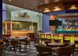 Royal Hotel West Edmonton, Trademark Collection by Wyndham 5