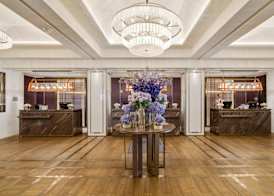 Sheraton Universal 5