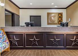 Comfort Inn & Suites Texas Hill Country 3