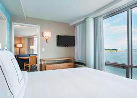 Courtyard by Marriott Erie Bayfront 5