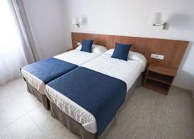 Beatrix 2000- Caliu Apartments 2