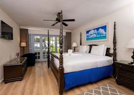 Savannah Beach Club Hotel 5