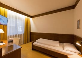 Hotel Mondschein 4