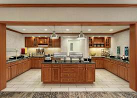 Homewood Suites by Hilton Allentown-Bethlehem Airport 4