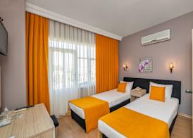 Yasemin Hotel 5