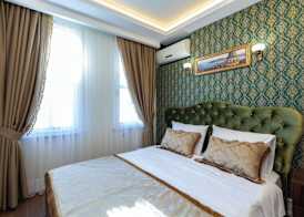 Rose Mansion by Otantik Suites 4
