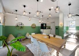 Becozy Self Check-in & Pop-up Hotel 4