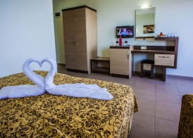 Kleopatra Beach Hotel 5