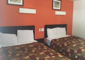 Travelodge by Wyndham Sacramento Convention Center 3