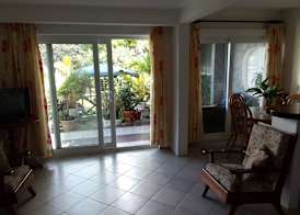 CHEZ LORNA 3 nights or plus 2