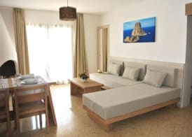 Apartamentos El Moro 4