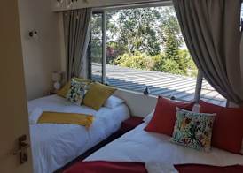 Yacht View Lodge 3