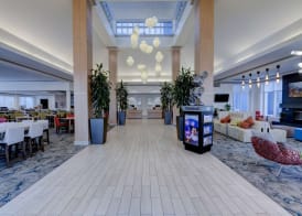 Hilton Garden Inn Anaheim/Garden Grove 3