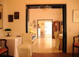 Akrotiri Hotel 3