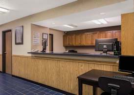 Super 8 by Wyndham Potosi 2