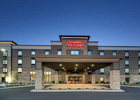 Hampton Inn & Suites Milwaukee West 4